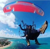 Voo de paramotor